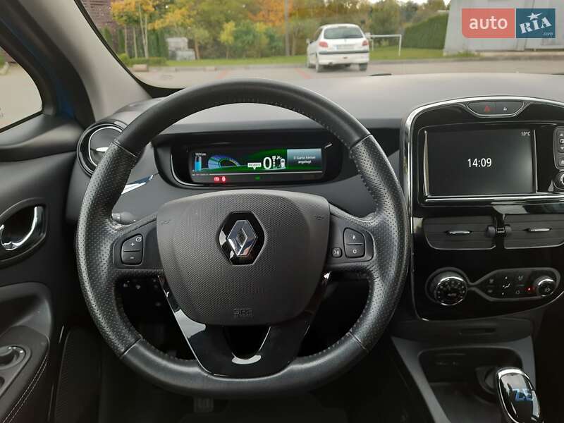 Хэтчбек Renault Zoe 2018 в Золочеве