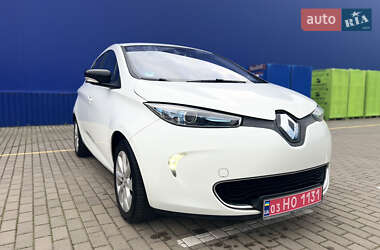 Хэтчбек Renault Zoe 2014 в 