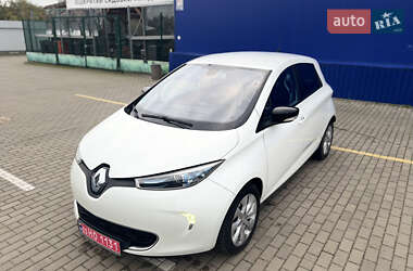 Хэтчбек Renault Zoe 2014 в 