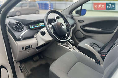 Хэтчбек Renault Zoe 2014 в 