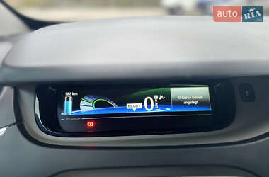 Хэтчбек Renault Zoe 2014 в 