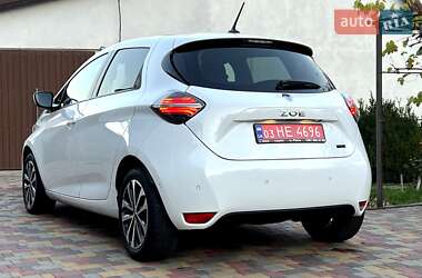 Хетчбек Renault Zoe 2022 в 