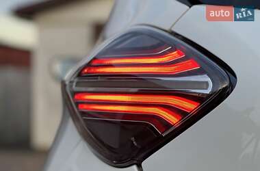 Хетчбек Renault Zoe 2022 в 