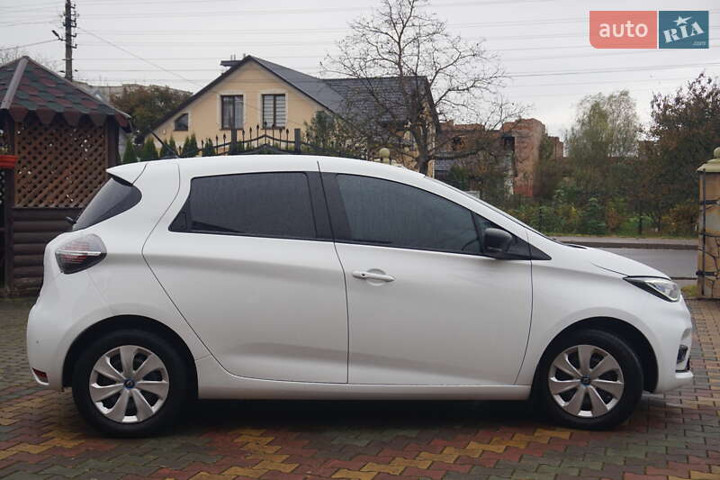 Хэтчбек Renault Zoe 2020 в Самборе