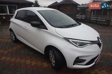 Хэтчбек Renault Zoe 2020 в 
