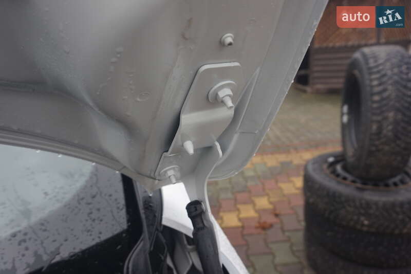 Хэтчбек Renault Zoe 2020 в Самборе