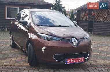 Хэтчбек Renault Zoe 2015 в 