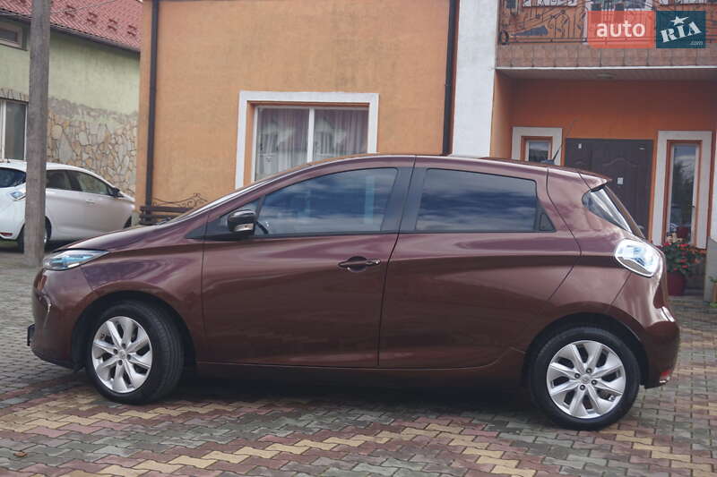 Хэтчбек Renault Zoe 2015 в Самборе
