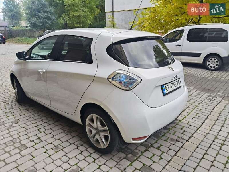 Хетчбек Renault Zoe 2017 в Надвірній фото 8 Хетчбек Renault Zoe 2017 в Надвірній