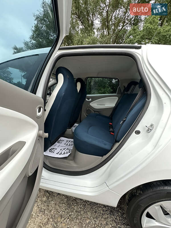 Хэтчбек Renault Zoe 2013 в Калуше