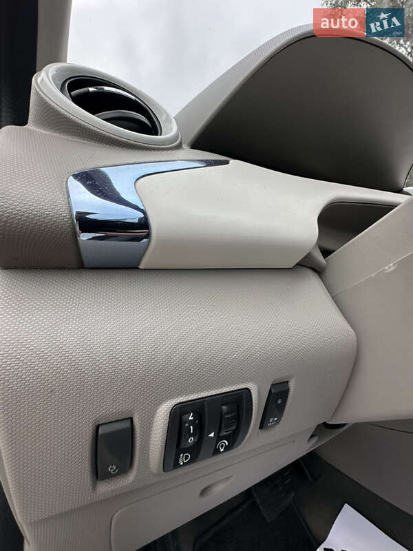 Хэтчбек Renault Zoe 2013 в Калуше