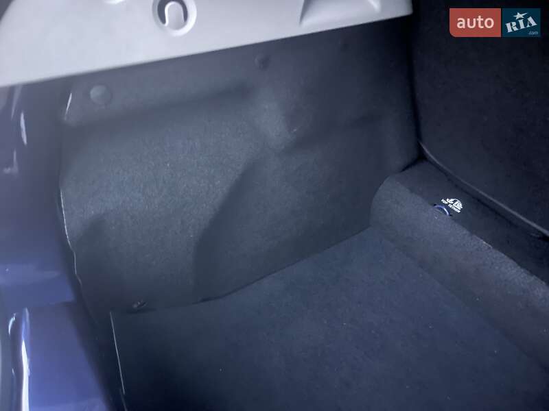 Хэтчбек Renault Zoe 2022 в Дубно