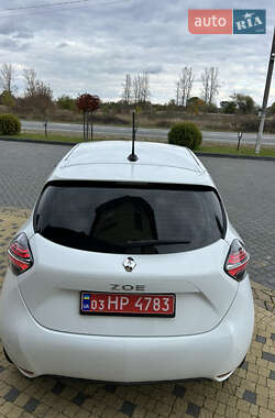 Хэтчбек Renault Zoe 2021 в 