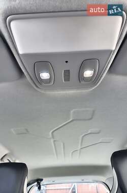 Хетчбек Renault Zoe 2020 в  фото 22 Хетчбек Renault Zoe 2020 в