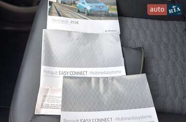 Хетчбек Renault Zoe 2020 в  фото 31 Хетчбек Renault Zoe 2020 в