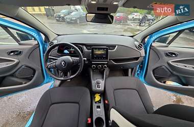 Хэтчбек Renault Zoe 2020 в 