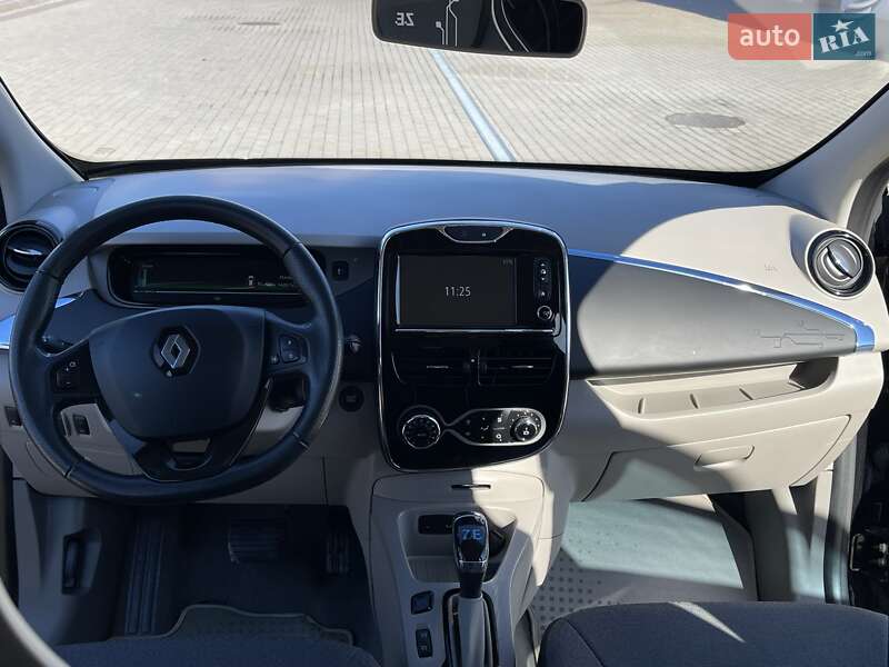 Хэтчбек Renault Zoe 2014 в Ровно