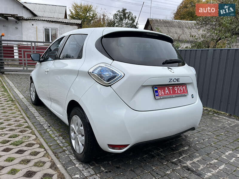 Хетчбек Renault Zoe 2013 в Звягелі фото 10 Хетчбек Renault Zoe 2013 в Звягелі