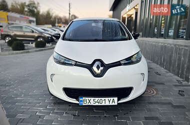 Хетчбек Renault Zoe 2015 в 
