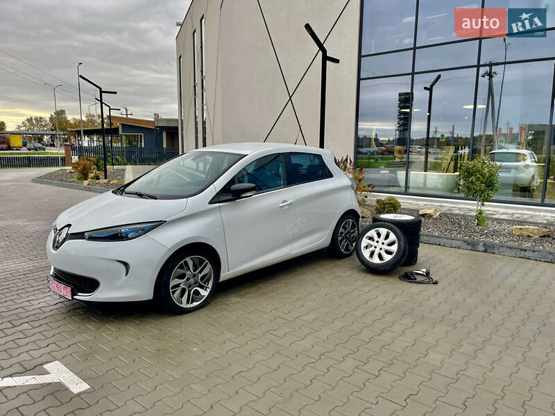 Хэтчбек Renault Zoe 2015 в Луцке фото 9 Хэтчбек Renault Zoe 2015 в Луцке