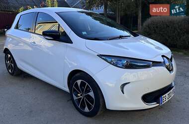Хэтчбек Renault Zoe 2017 в 