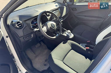 Хетчбек Renault Zoe 2020 в 