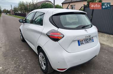 Хэтчбек Renault Zoe 2021 в 