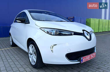 Хетчбек Renault Zoe 2014 в  фото 10 Хетчбек Renault Zoe 2014 в