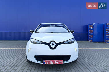 Хетчбек Renault Zoe 2014 в  фото 17 Хетчбек Renault Zoe 2014 в