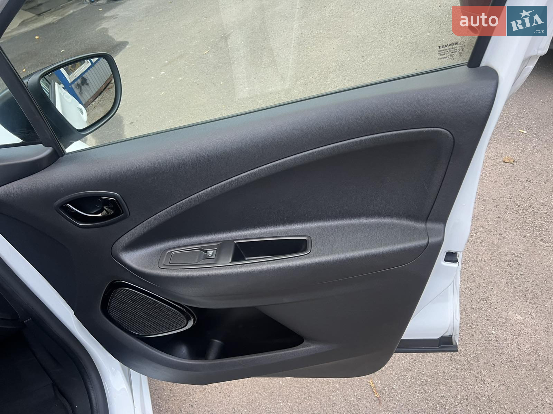 2020 Renault ZOE - мініатюра 23