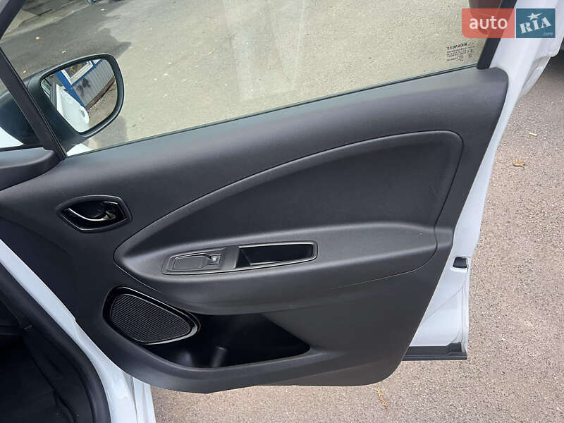 Хетчбек Renault Zoe 2020 в Києві фото 25 Хетчбек Renault Zoe 2020 в Києві