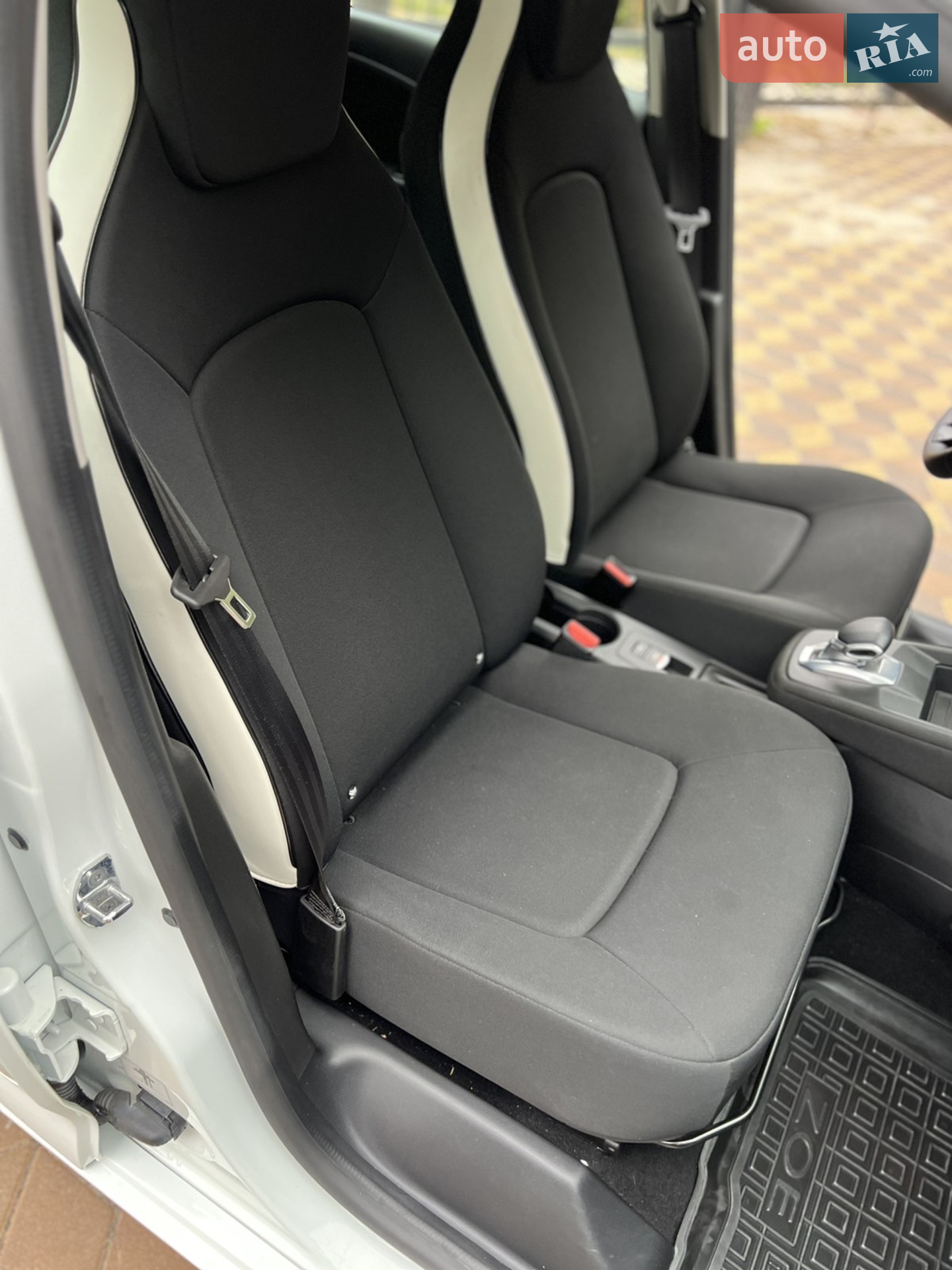 2020 Renault ZOE - мініатюра 29