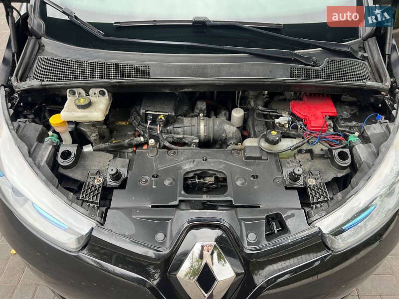 Хэтчбек Renault Zoe 2018 в Киеве фото 17 Хэтчбек Renault Zoe 2018 в Киеве