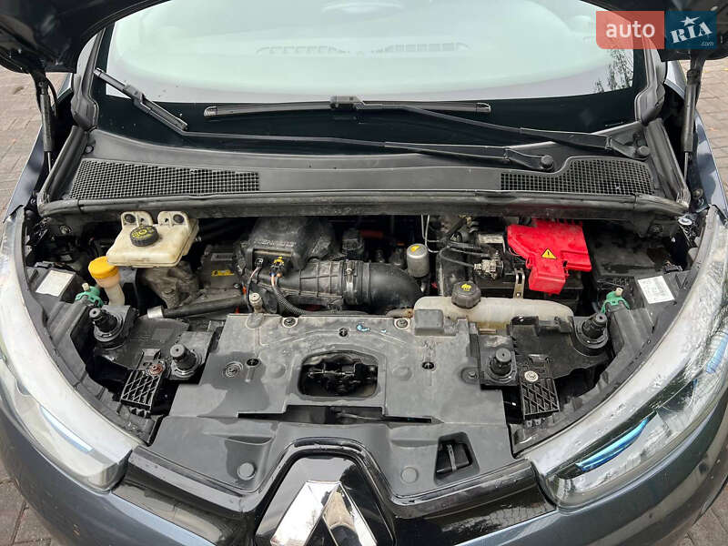 Хэтчбек Renault Zoe 2018 в Киеве