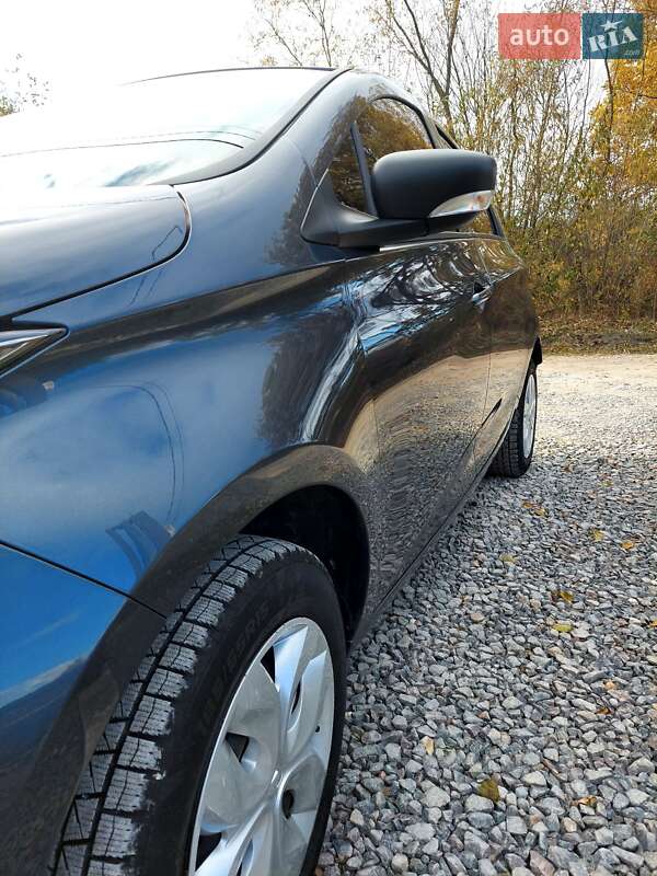 Хетчбек Renault Zoe 2017 в Львові