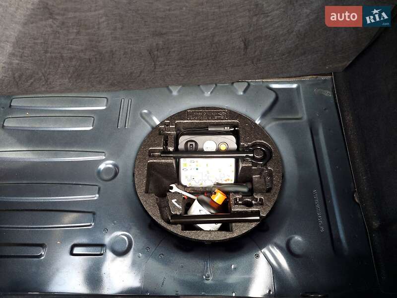 Хетчбек Renault Zoe 2017 в Львові