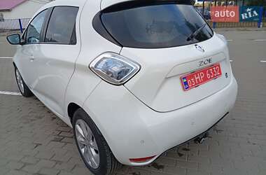Хетчбек Renault Zoe 2014 в  фото 2 Хетчбек Renault Zoe 2014 в