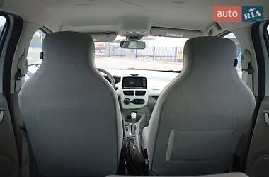 Хетчбек Renault Zoe 2014 в  фото 9 Хетчбек Renault Zoe 2014 в