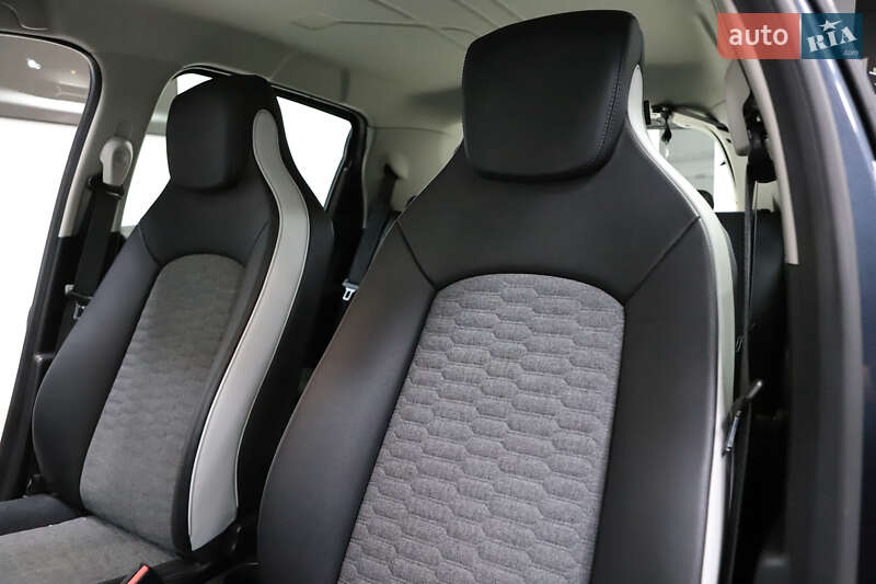 Хэтчбек Renault Zoe 2022 в Дрогобыче фото 47 Хэтчбек Renault Zoe 2022 в Дрогобыче