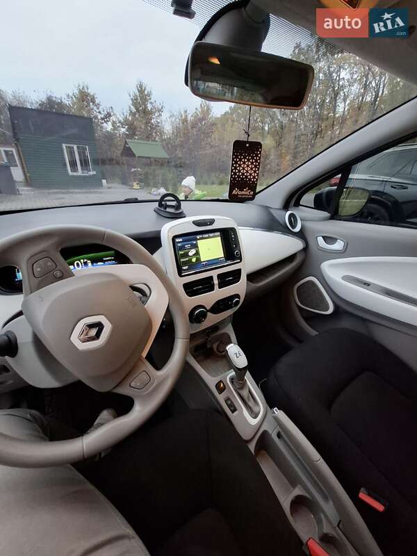 Хэтчбек Renault Zoe 2015 в Виннице фото 8 Хэтчбек Renault Zoe 2015 в Виннице
