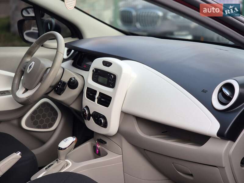 Хетчбек Renault Zoe 2018 в Бердичеві фото 31 Хетчбек Renault Zoe 2018 в Бердичеві