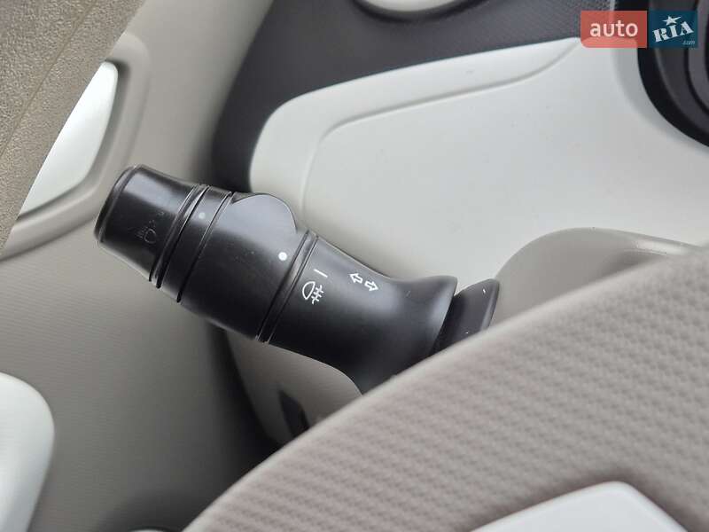 Хетчбек Renault Zoe 2018 в Бердичеві фото 42 Хетчбек Renault Zoe 2018 в Бердичеві