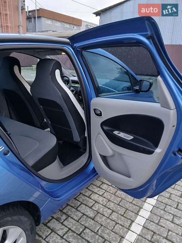 Хэтчбек Renault Zoe 2016 в Черкассах