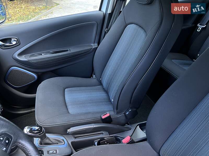 Хетчбек Renault Zoe 2017 в Чернівцях фото 26 Хетчбек Renault Zoe 2017 в Чернівцях
