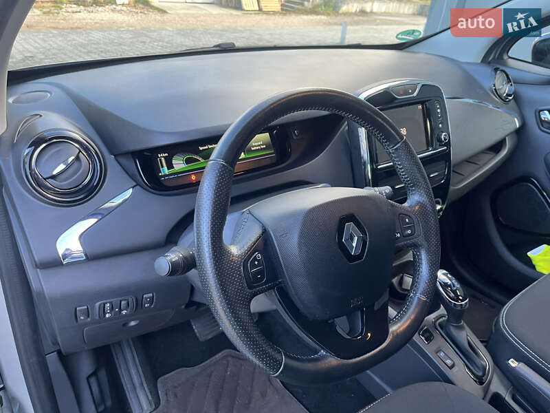 Хэтчбек Renault Zoe 2019 в Дрогобыче фото 33 Хэтчбек Renault Zoe 2019 в Дрогобыче