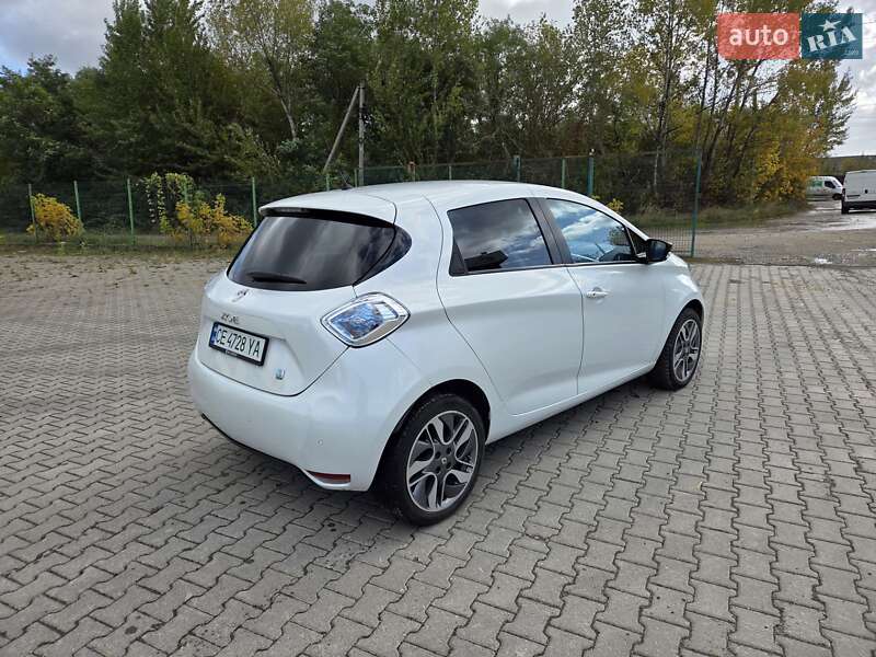 Хэтчбек Renault Zoe 2016 в Черновцах фото 9 Хэтчбек Renault Zoe 2016 в Черновцах
