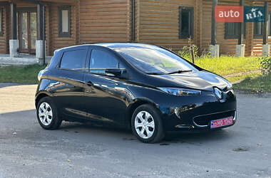 Хетчбек Renault Zoe 2015 в  фото 11 Хетчбек Renault Zoe 2015 в