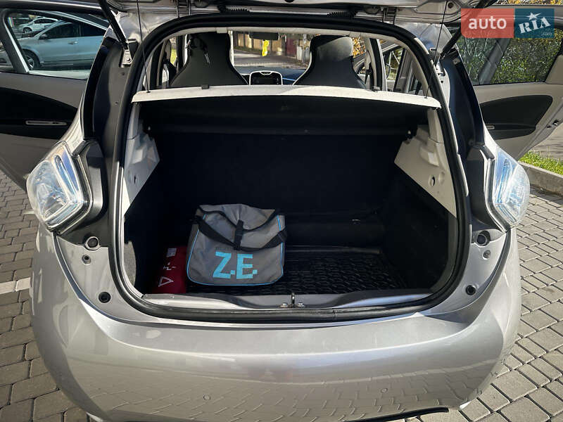 Хетчбек Renault Zoe 2015 в Вінниці