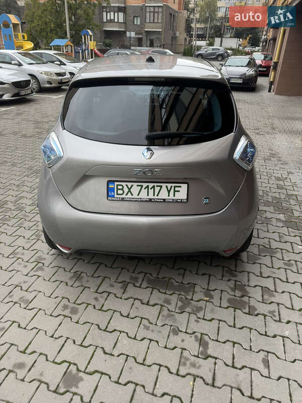 Хэтчбек Renault Zoe 2015 в Хмельницком