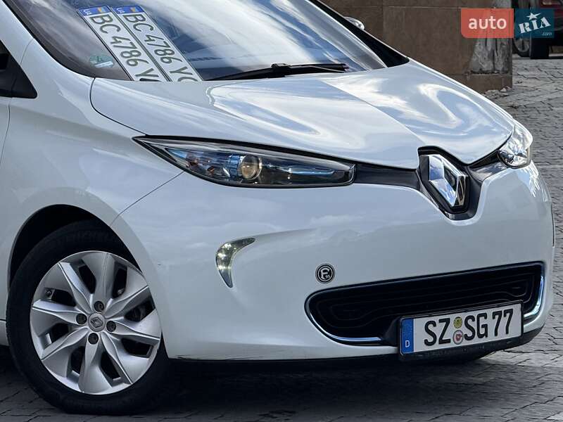 Хетчбек Renault Zoe 2013 в Дрогобичі